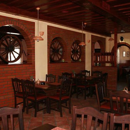 Guest House Klub Kovac Накло Екстер'єр фото